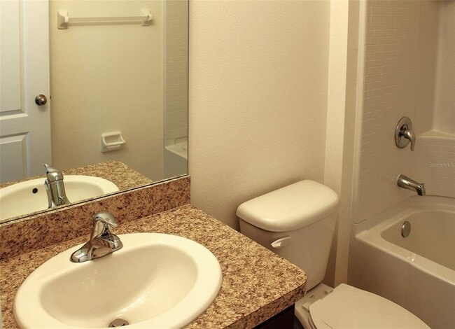 Building Photo - 13827 River Fish Ct