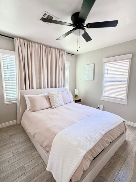 Building Photo - 217 N Morris