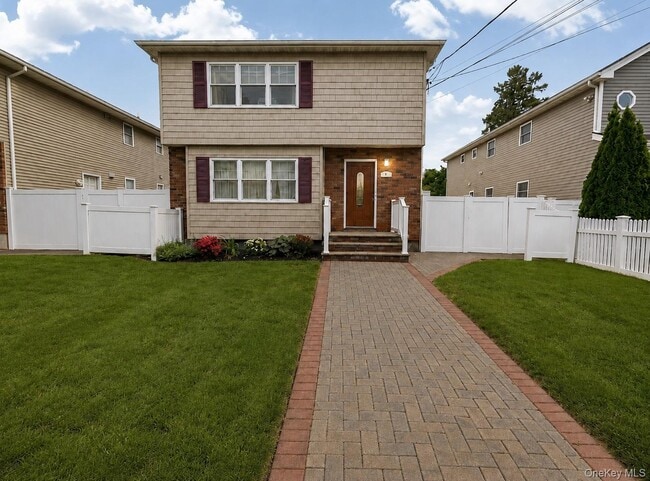 Building Photo - 83 Heitz Pl
