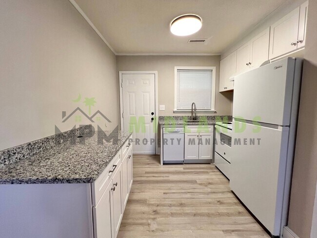 Building Photo - 7116 Patterson Rd