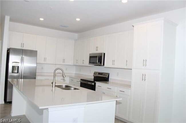 Building Photo - 5479 Double Eagle Cir
