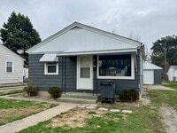 Building Photo - 1216 S Purdum St