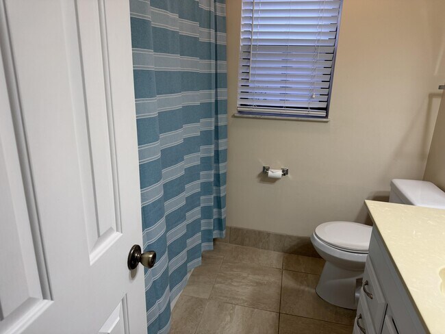 Building Photo - 2632 SW Willowood Cir