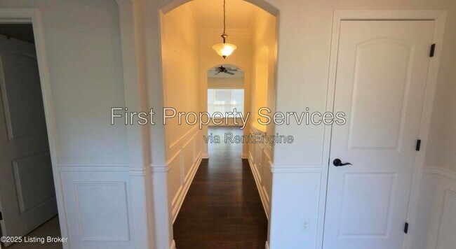 Building Photo - 11548 Independence Way