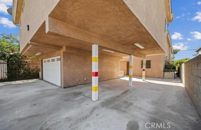 Building Photo - 6616 S Figueroa St