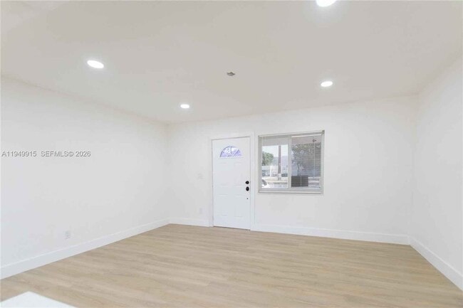 Building Photo - 1167 NW 9th Ave