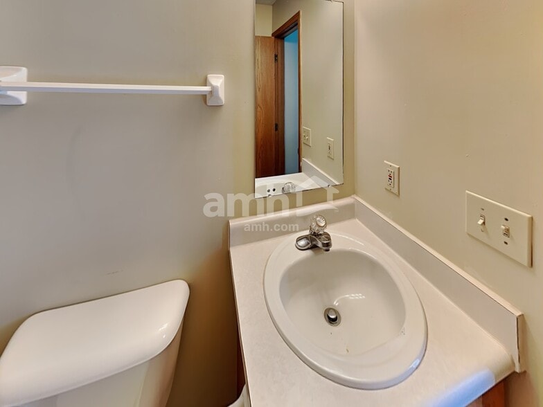 Building Photo - 4623 Windridge Ct
