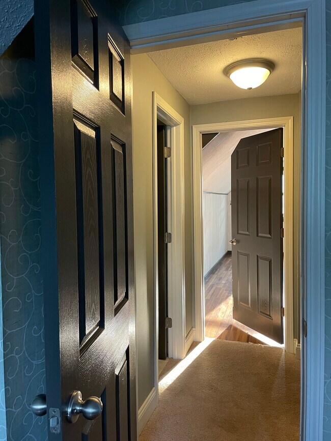 Upstairs hallway - 6962 Adaside Dr SE