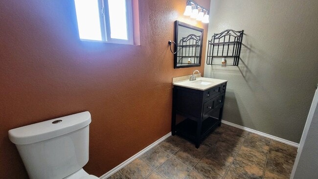 Building Photo - 237 Lancaster Ave