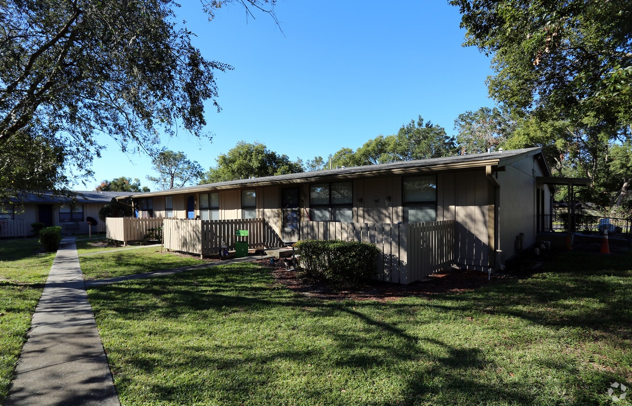 Crystal Court Apartments Lakeland Crystal Court Apartments Lakeland