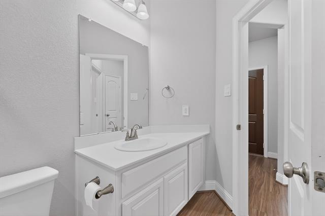 Building Photo - 1412 Waverley Dr