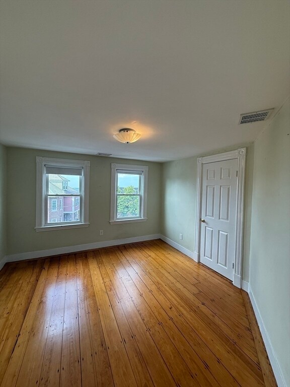 Building Photo - 108 Quincy Ave