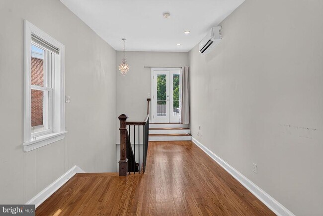 Building Photo - 1537 5th St NW