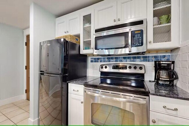 Building Photo - 9100 Baytowne Wharf Blvd