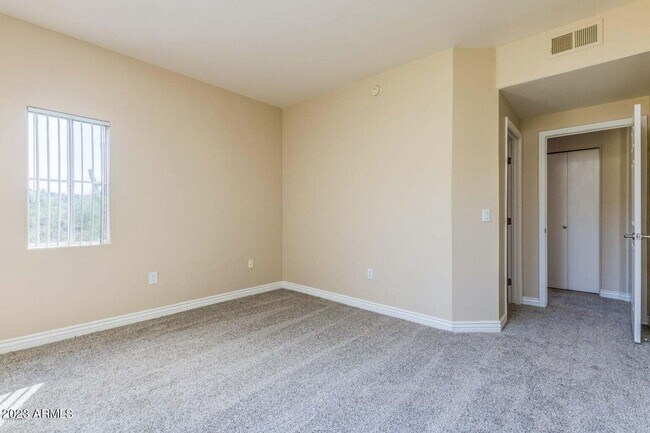 Building Photo - 13700 N Fountain Hills Blvd