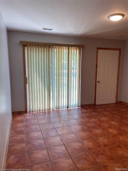 Building Photo - 24002 Wedgewood Cir