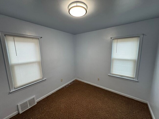 Building Photo - 21029 Blackmar Ave