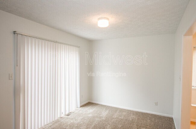 Building Photo - 1838 Keystone Lakes Dr