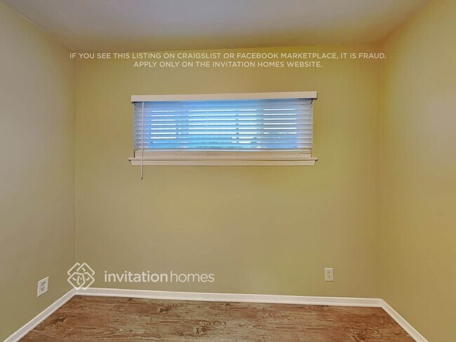 Building Photo - 2882 David St