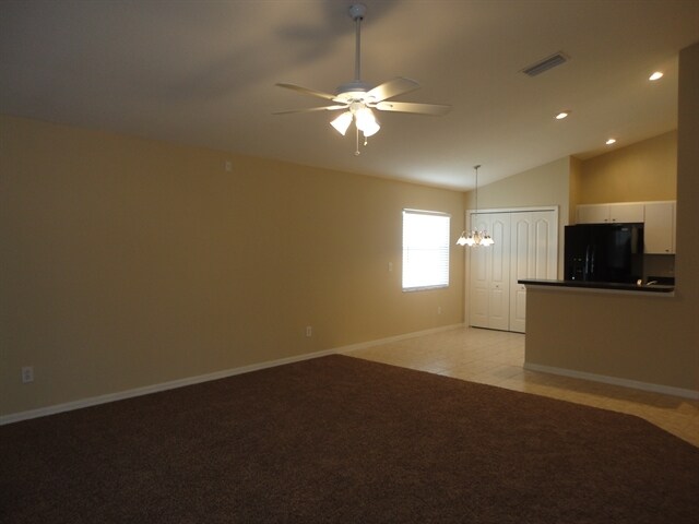 Building Photo - 24540 Laurel Ridge Dr