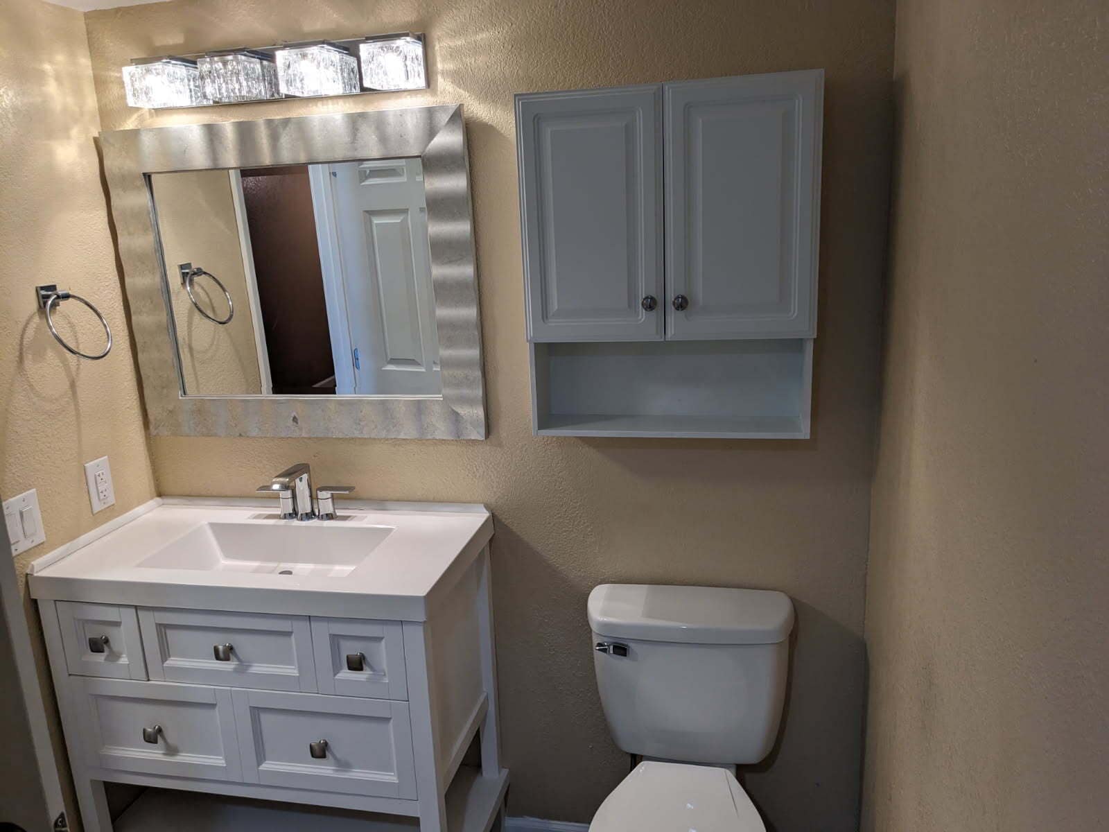 Building Photo - 24028 25th Ave S