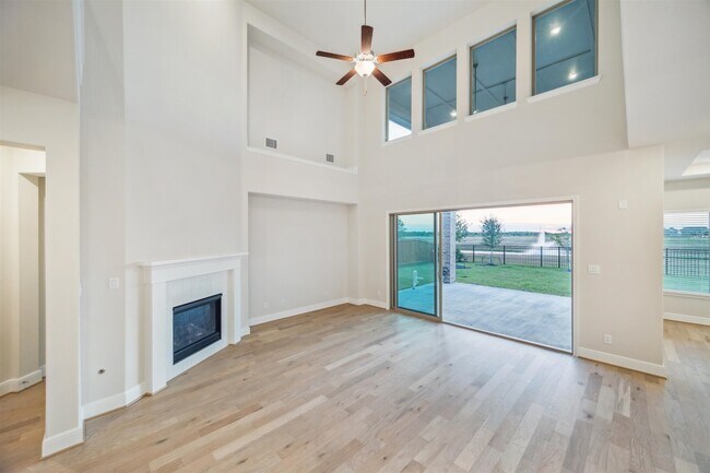 Building Photo - 13803 Dorado Pointe Dr
