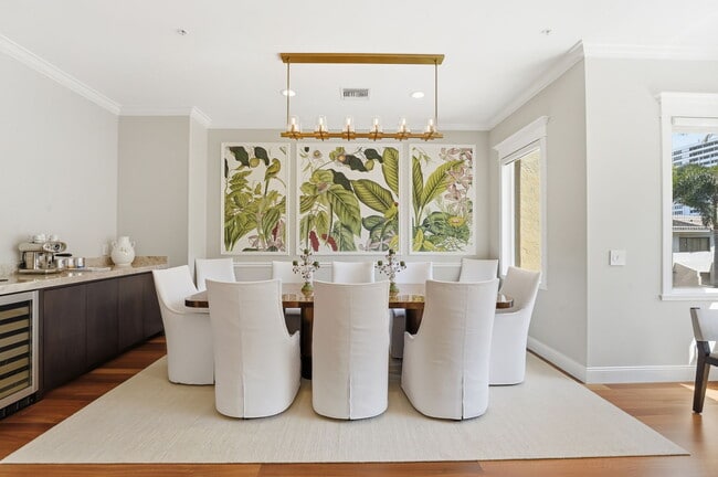 Building Photo - 921 Osceola Dr