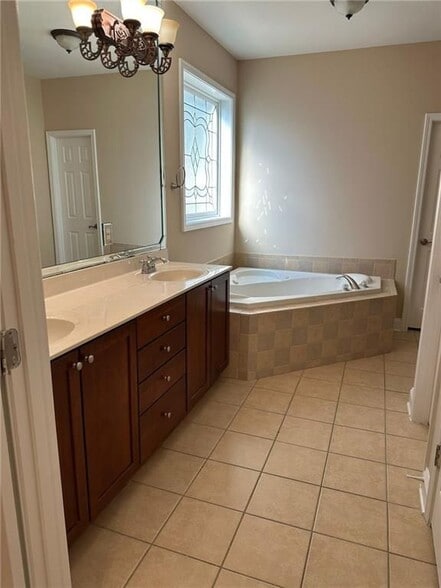 Building Photo - 4635 Granby Cir