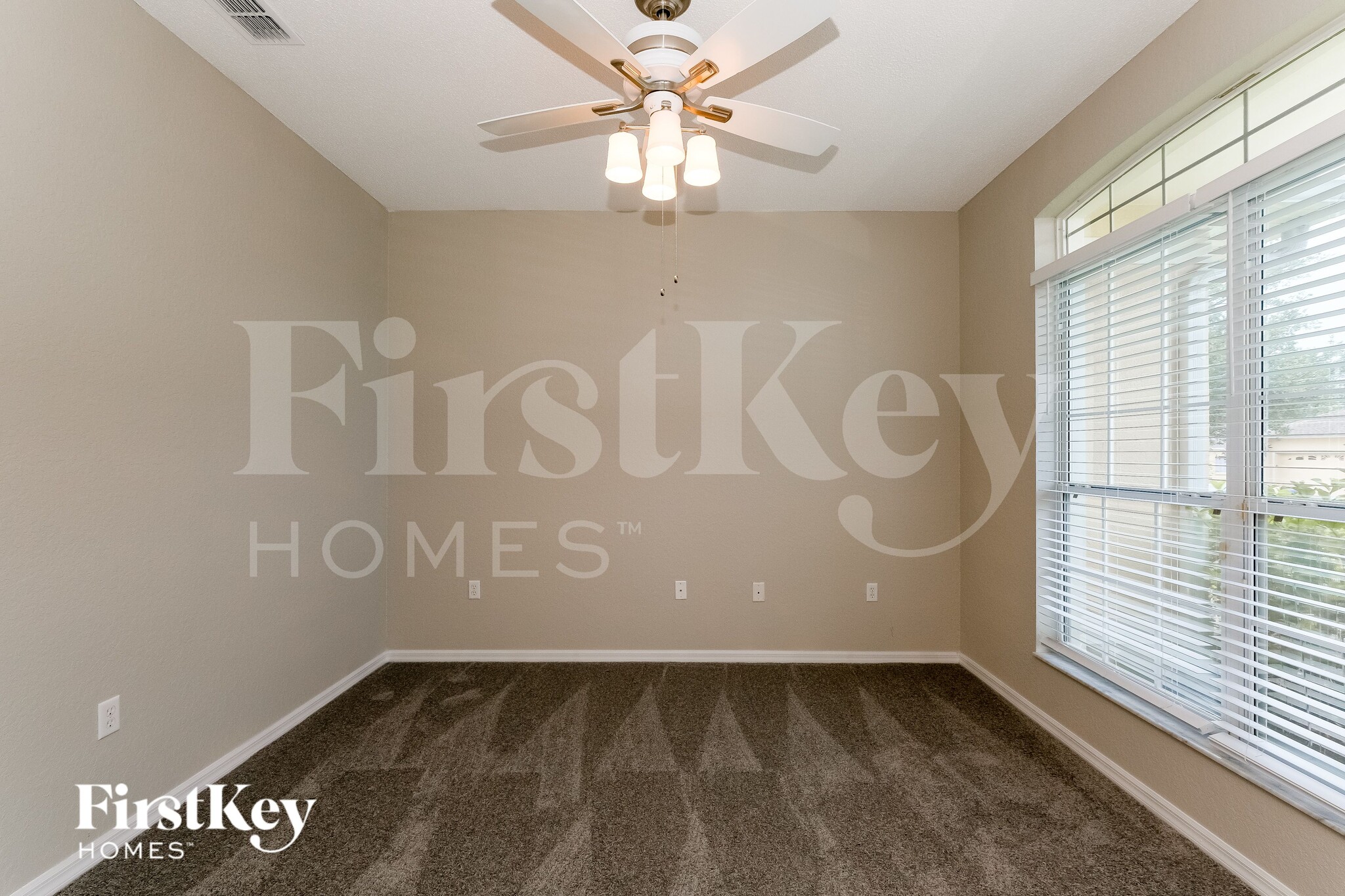 Building Photo - 2754 Berkford Cir