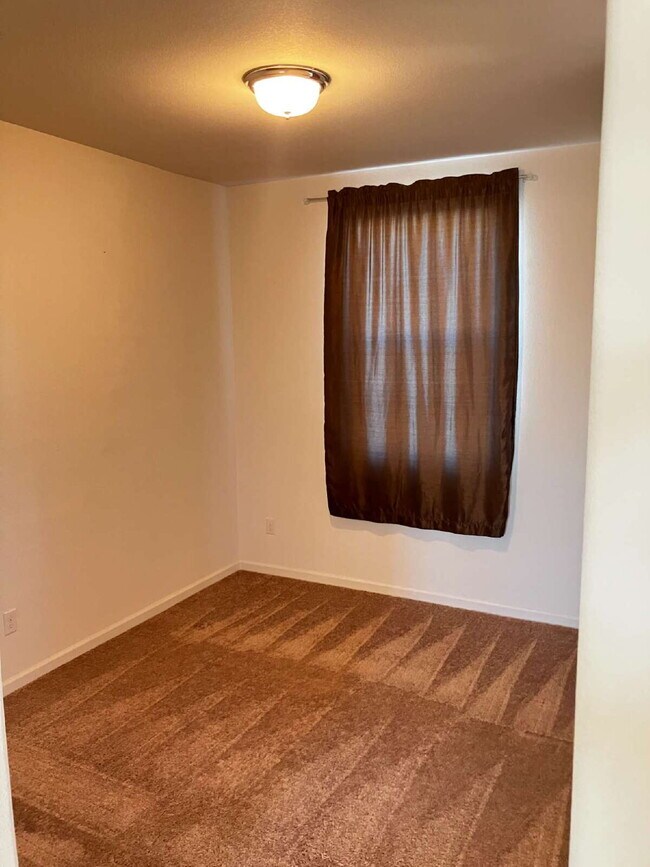 Building Photo - Open House 09/03/2025 3:00 pm to 5:00 pm. ...