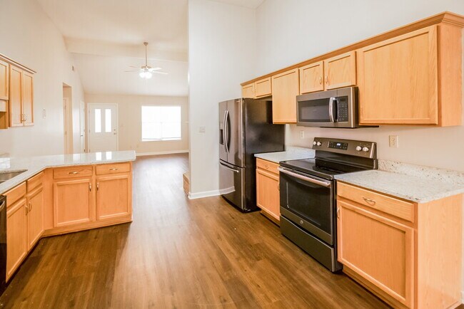 Building Photo - 4490 Shadow Glen Cove