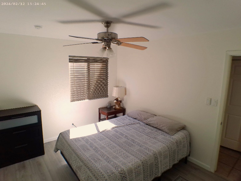 Building Photo - 6439 N 77th Pl