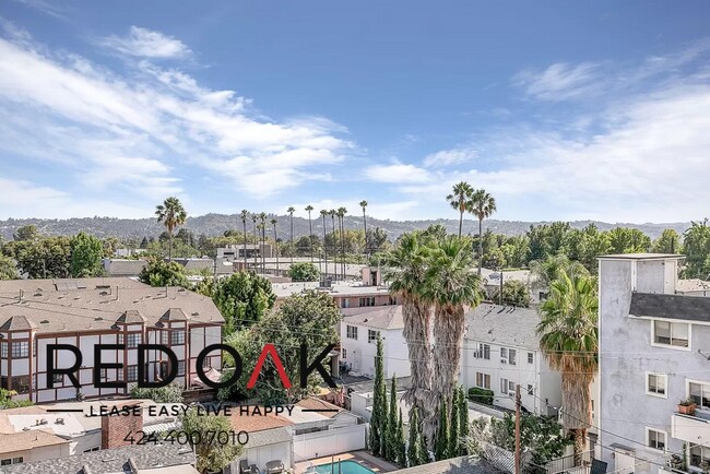 Building Photo - 12444 Chandler Blvd