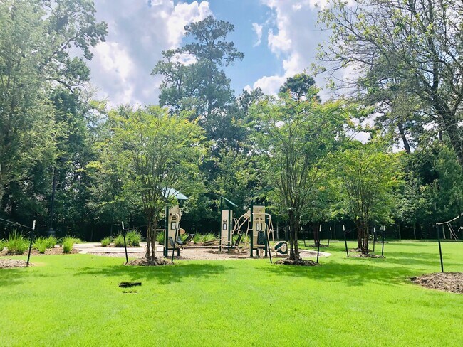 Building Photo - 29021 Cherrywood Ln