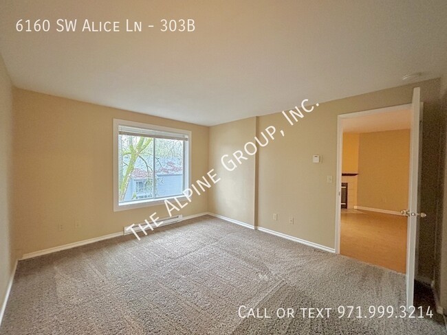 Building Photo - Spacious Condo in Beaverton! Utilities Inc...