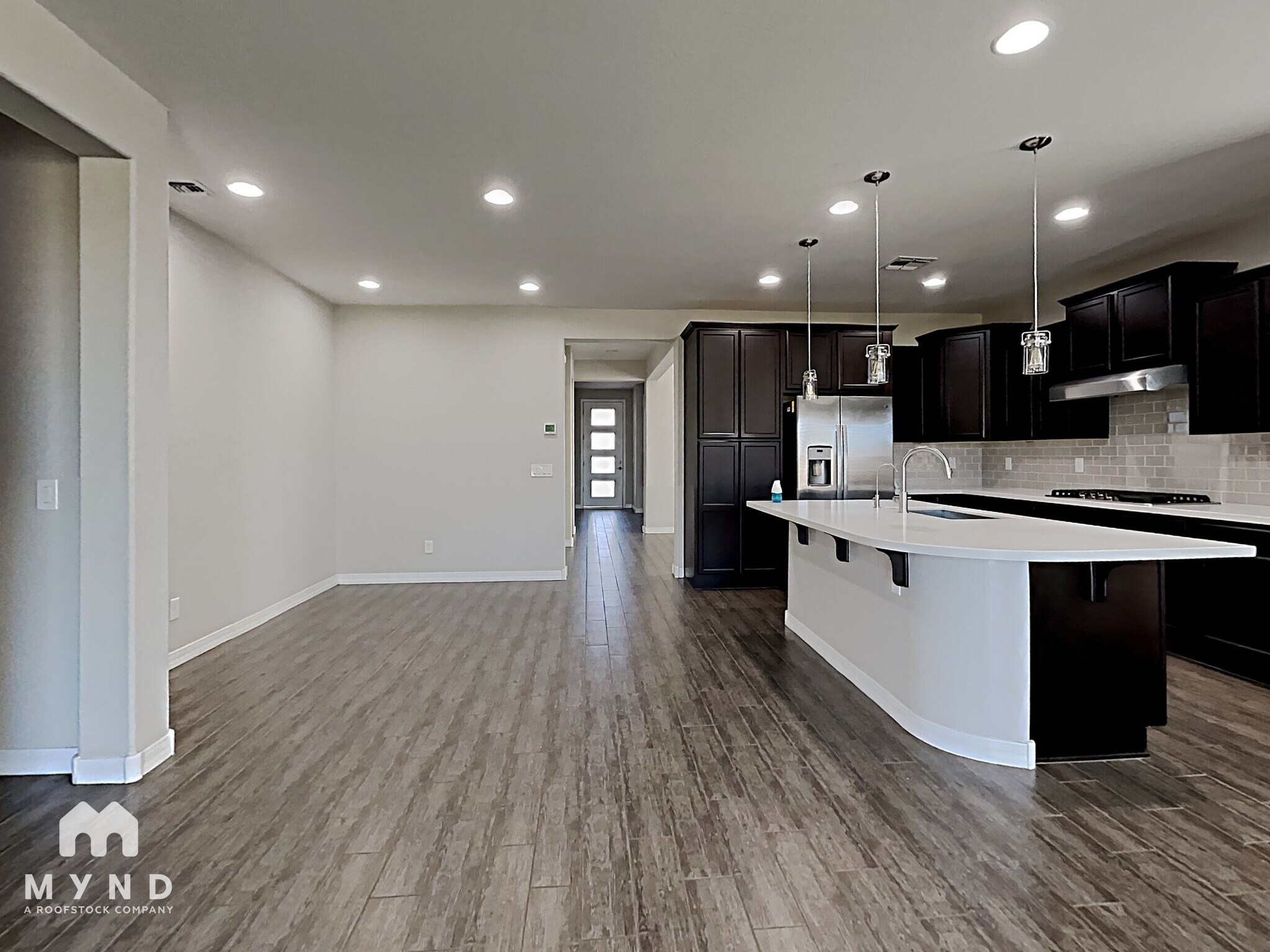 Building Photo - 10106 E Tamery Ave