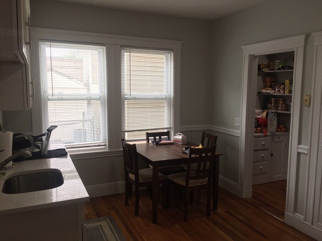 Building Photo - 7 Weld Hill St