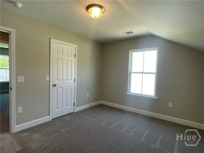 Building Photo - 219 HAISLEY RUN