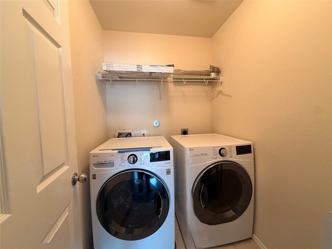 Building Photo - 11962 Dalkey Dr