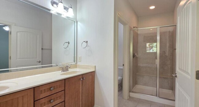 Building Photo - 1006 Indigo Ridge Pl