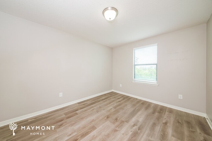 Building Photo - 652 Chatham Walk Dr