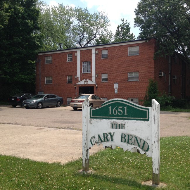 Primary Photo - 1651 W North Bend Rd