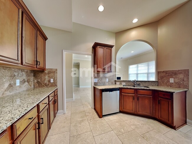 Building Photo - 128 Winslow Cir