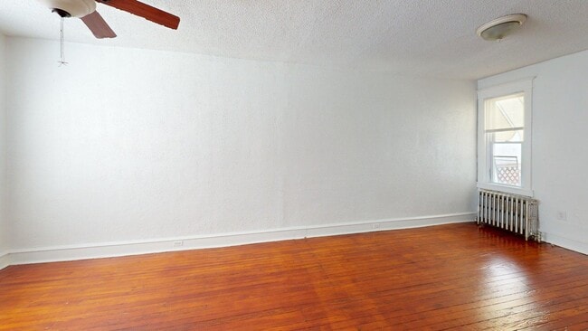 Building Photo - 3056 Mercer St