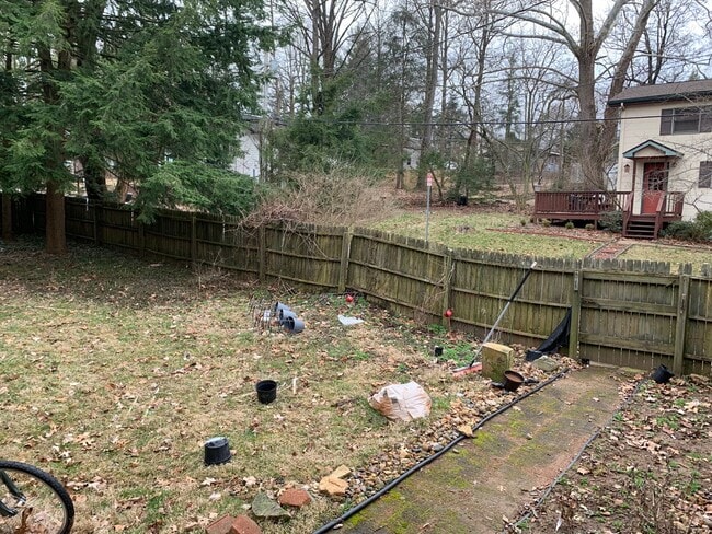 Building Photo - 3 bd/1.5 bath Charming Home just 4 blocks from IU Jacob's School of Music - Available August 2027!