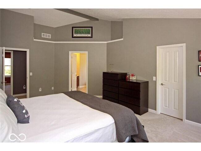 Building Photo - 13628 Stanford Dr