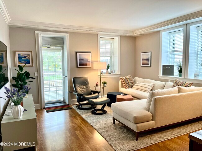 Building Photo - 700 Ocean Ave N