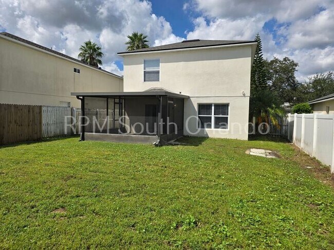 Building Photo - Stone Creek