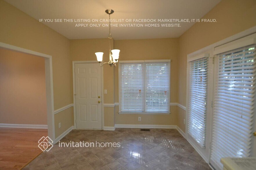 Building Photo - 3600 Sunningdale Way