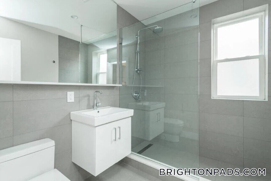 Building Photo - 31 South St